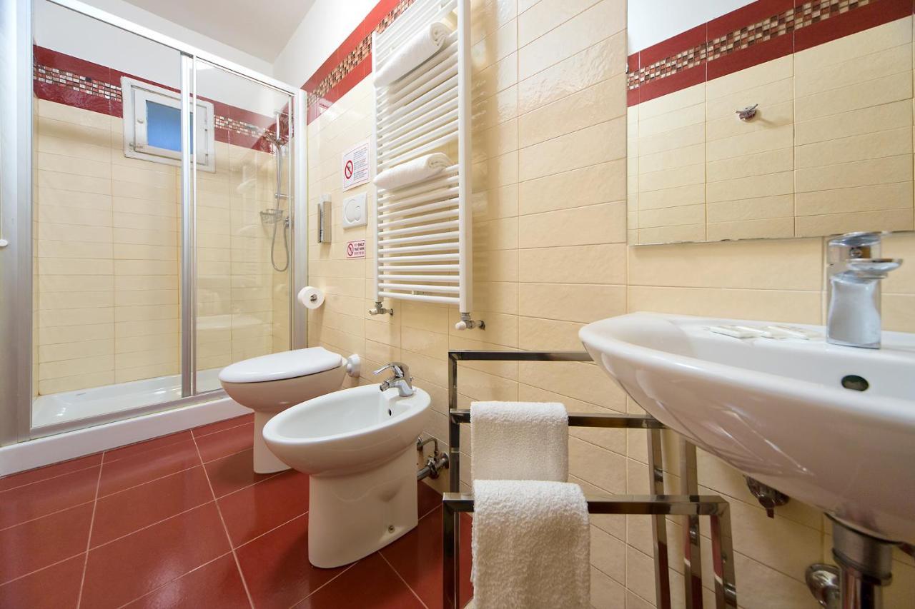 Апартаменты At 2 Minutes From San Marco Square Венеция Экстерьер фото